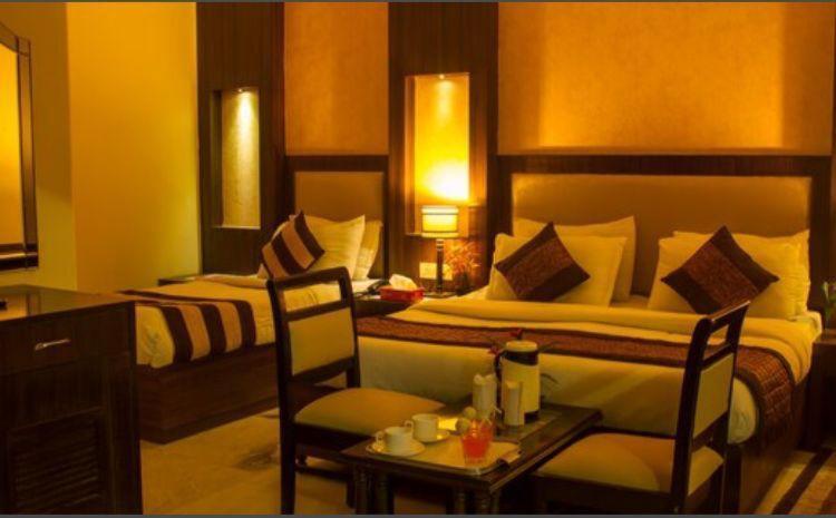 Hotel Radiance Дели Экстерьер фото